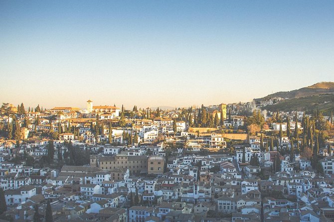 4 neighborhoods 4 cultures. Half day private tour in Granada - Granada’s core and the idea of 4 cultures