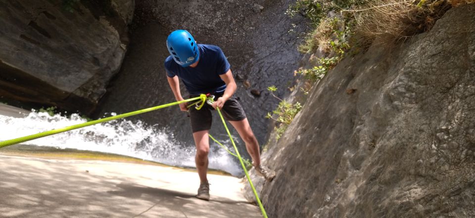 Adventure Cahorros, Monachil/ Climbing and abseiling Granada - Quick reasons to pick this Monachil adventure