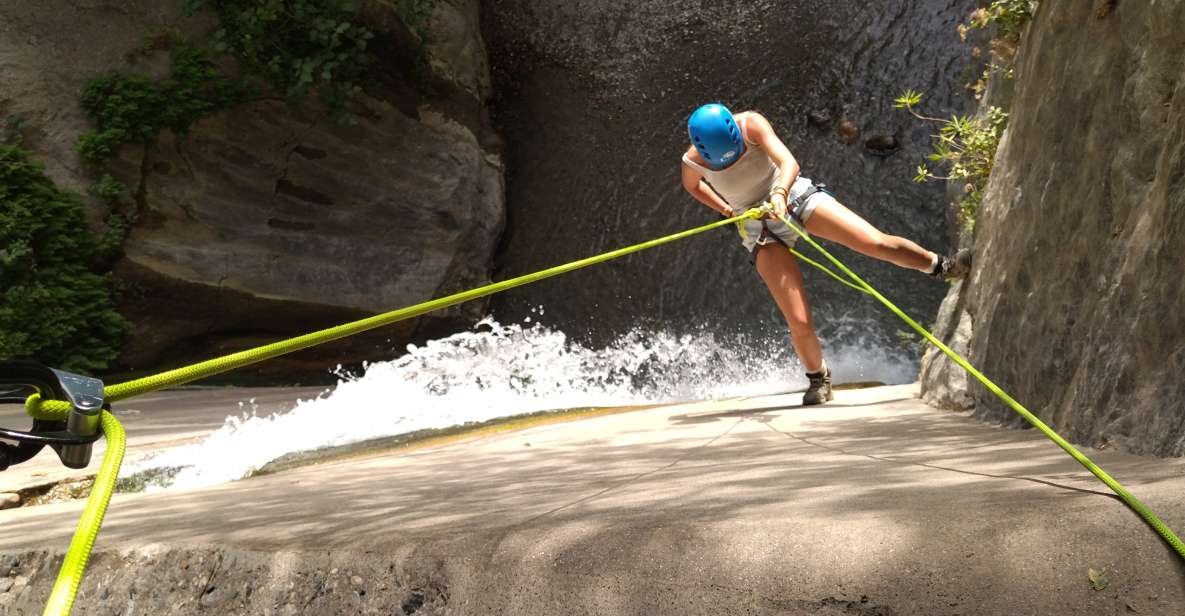 Adventure Cahorros, Monachil/ Climbing and abseiling Granada - Getting to Los Cahorros from Granada without stress