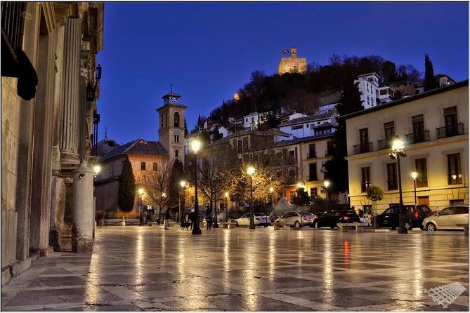 Albaicin and Sacromonte Private Tour - Meet at Abside Shop: the tour’s opening context