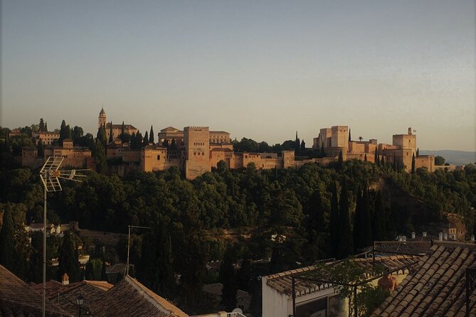 Albaicín and Sacromonte Sunset tour + Flamenco show - Price and value: what you get for about $71