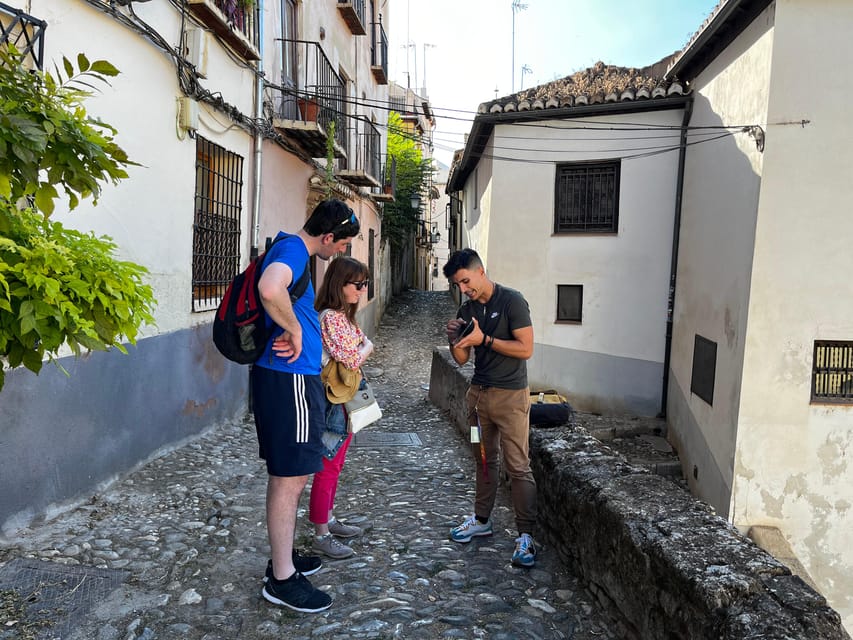 Albayzín: Granada's Albayzín Tour with Food Tasting - Where you start: Plaza de Santa Ana to Calle Calderería Nueva