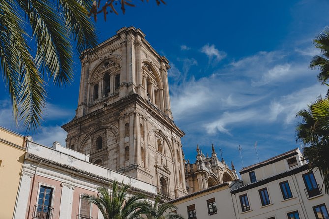 Alhambra and Granada City Center sightseeing tour! - Price and value: is $234.57 per group a good deal?