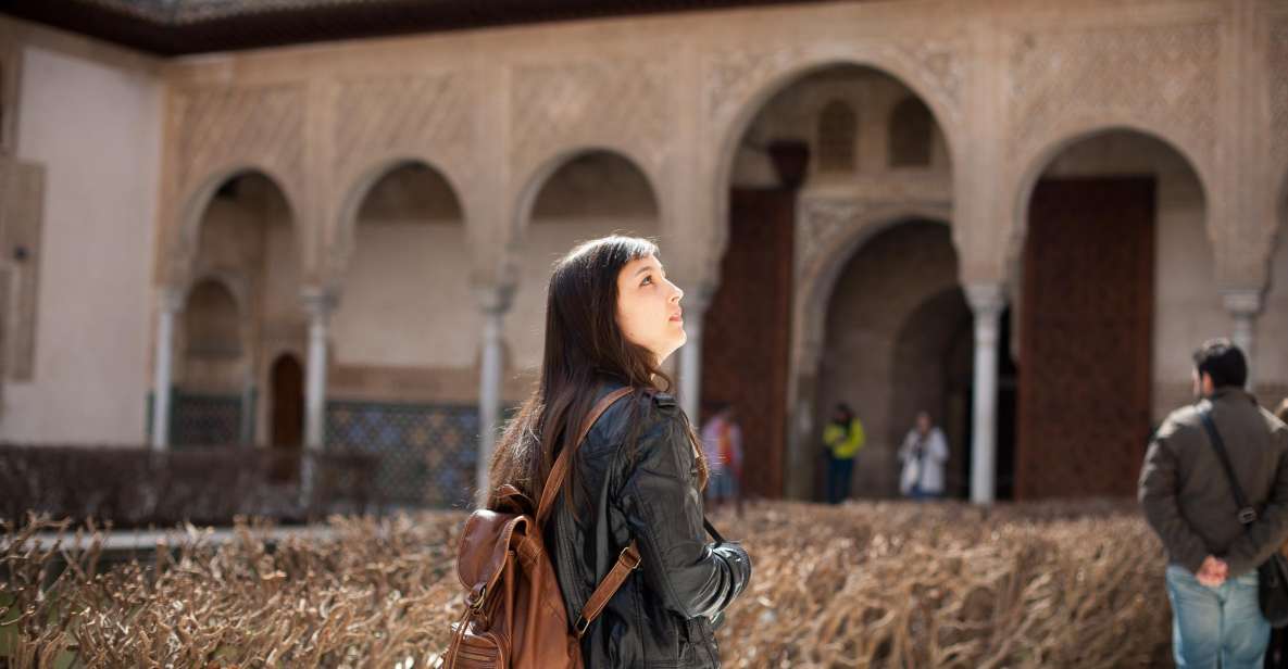 Alhambra and Nasrid Palaces and Local Food Experience - Why Granada’s Alhambra Works Best With a Live Guide