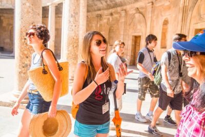Alhambra: Complete Guided Tour with Nasrid Palaces Tickets - Meeting at the Patronato: timing, pace, and what to wear