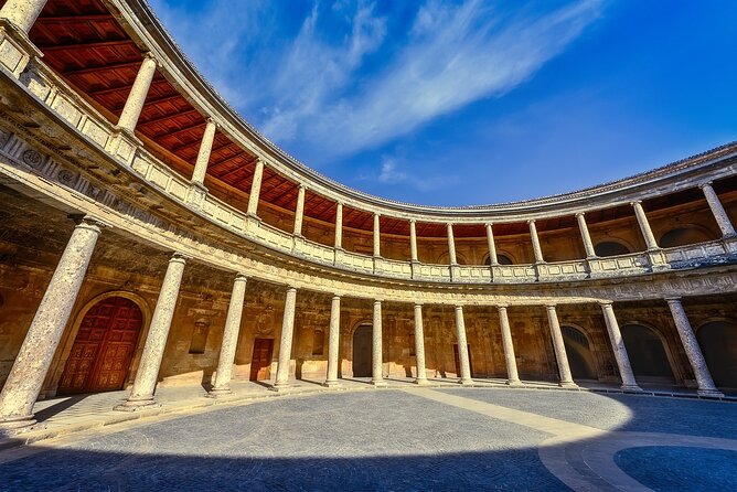 Alhambra entrance with Nazaries Palaces and audio guide without queues - Where to pick up: the P.º de la Sabica meeting point