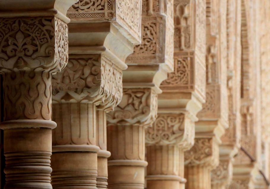 Alhambra & Generalife: Exclusive 3 hours Private Tour - Who Should Book This Alhambra and Generalife Tour?