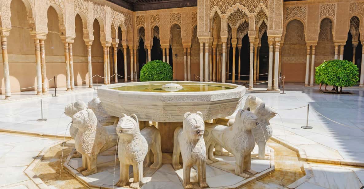 Alhambra & Nasrid Palace: Private Tour with Tickets - Key takeaways before you go