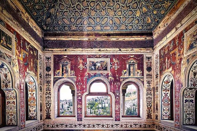 Alhambra Private Tour and Skip the Line Ticket and Official Guide - Should You Book This Alhambra Private Tour?