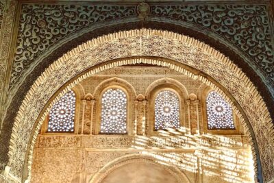 Alhambra Private Tour with Skip-the-line-tickets - Alcazaba: the old fort and a quick dose of perspective