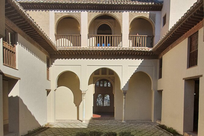 Alhambra&Generalife, Albaicín & Sacromonte Private Tour - Price and Value: Is $480.10 Worth It?