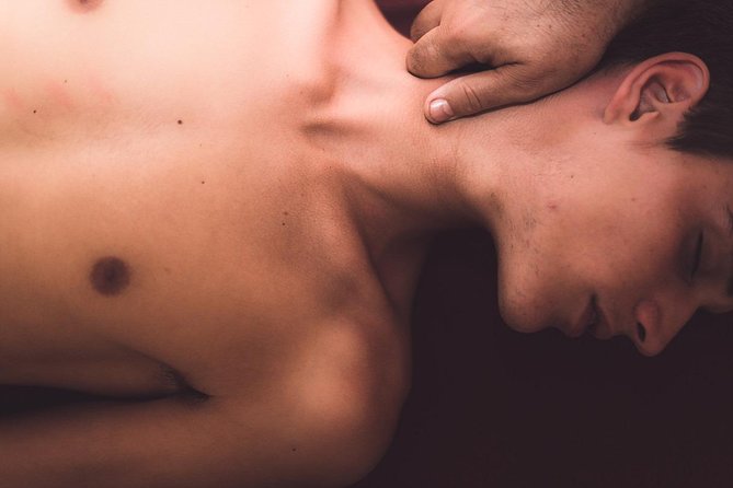Custom Massage: 1 hour - MasVital in Granada: where your session actually happens