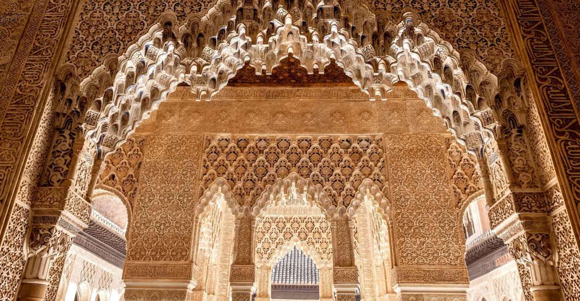Fast-Track Alhambra & Nasrid Palaces Guided Tour - Key Things That Make This Alhambra Tour Worth Your Time