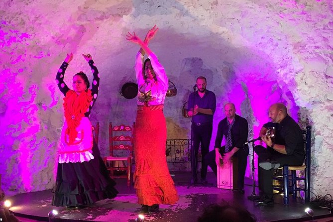 Flamenco Show in a Cave Restaurant in Granada - What makes this cave restaurant show so worth your night