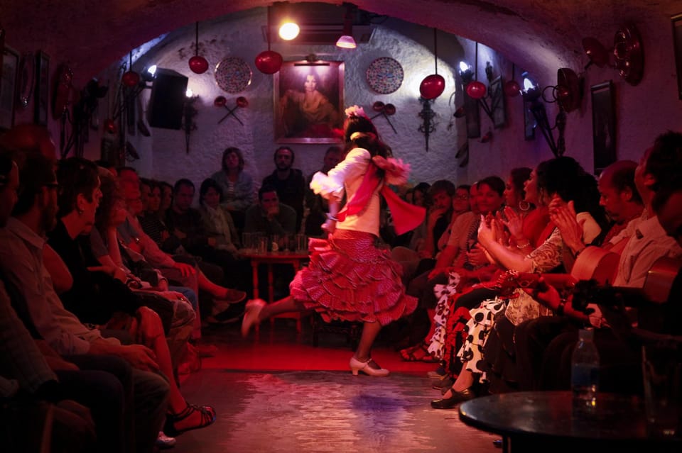 Flamenco Show: Zambra in Cuevas del Sacromonte - What this show is really about