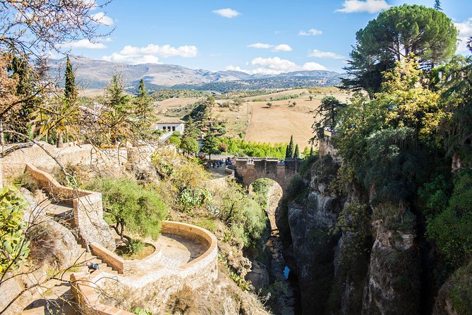 From Granada: Premium Ronda Trip & Guided Highlights Experience - Price and what you’re really paying for