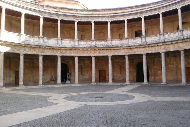 Going to Alhambra? 3 hrs Private Tour! Skip the long lines to visit the Alhambra - Nasrid Palaces: The Part You’ll Appreciate Most With a Guide