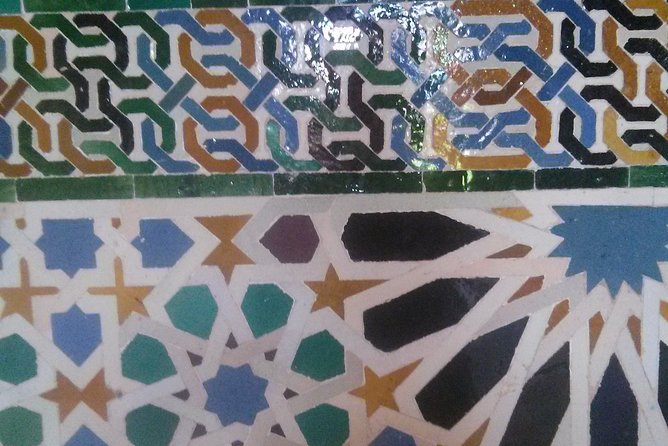 Going to Alhambra? 3 hrs Private Tour! Skip the long lines to visit the Alhambra - Tickets Are Not Included: Plan for Separate Alhambra Entry
