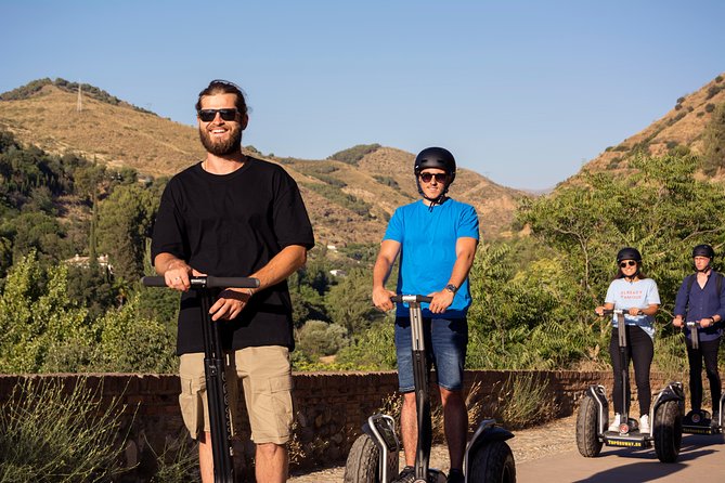 Granada: 3-hour Historical Tour by Segway - Stop 1: Sacromonte and Abadía del Sacromonte (20 minutes)