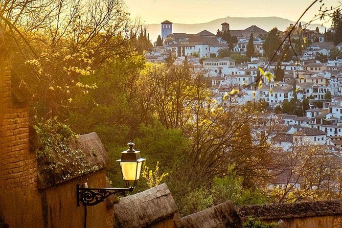 Granada: Albaicin Private tour - Mirador de San Nicolás: the Alhambra views you came for