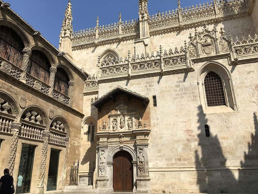 Granada: Alhambra, Cathedral, Royal Chapel and Albayzin tour - Logistics you should handle early so the day runs smoothly