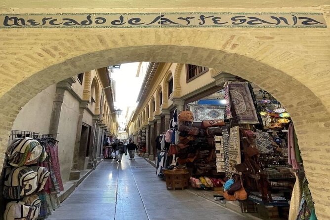 Granada Alhambra Private Tour from Motril Puerto - Returning to Motril: keeping the end of the day calm