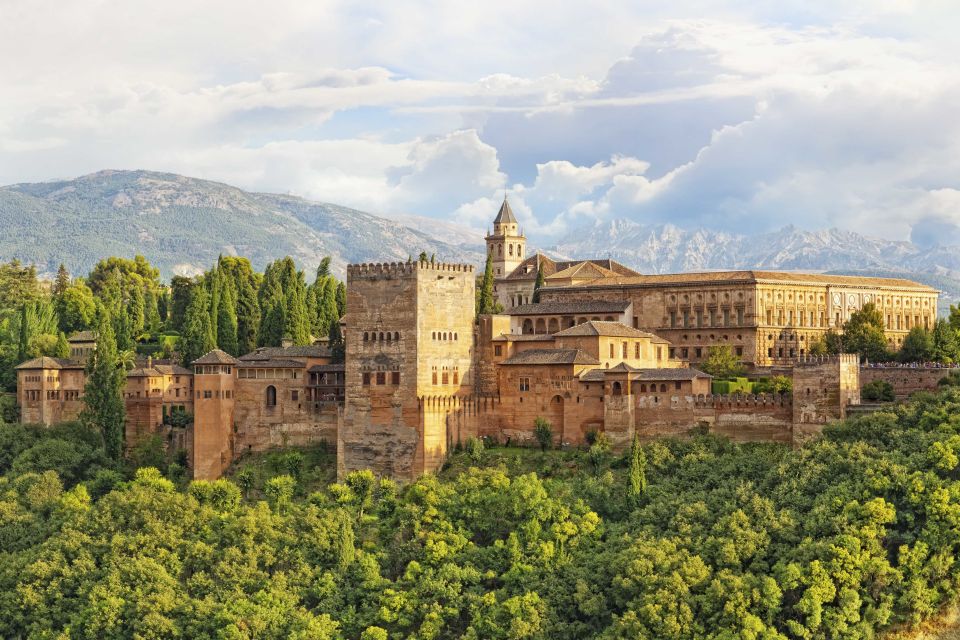 Granada: Alhambra Small Group Tour with Nasrid Palaces - Price and value: is $69 worth it?