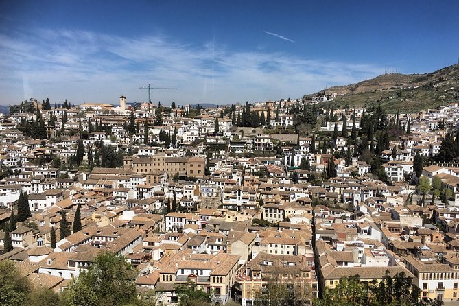 Granada and Albaicin: Wine and Tapas Tour - Mirador San Nicolás: The Alhambra View Moment You’ll Plan Your Night Around