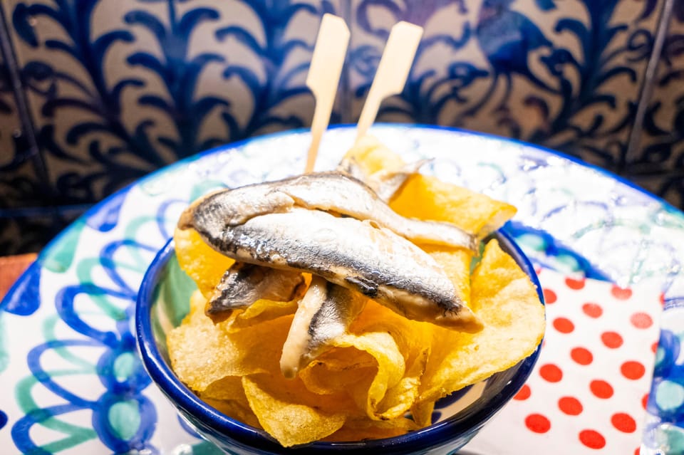 Granada: Authentic and intimate Flamenco Show with Snacks - How to time your night in the Albaicín