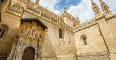 Granada: Cathedral and Royal Chapel Guided Tour with Tickets - Entering Granada Cathedral: First Renaissance in Spain, second largest in the country