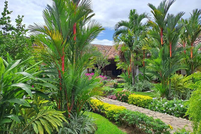Granada Colonial City Tour and Masaya Volcano - Price and value: does $180 buy you a smart day?