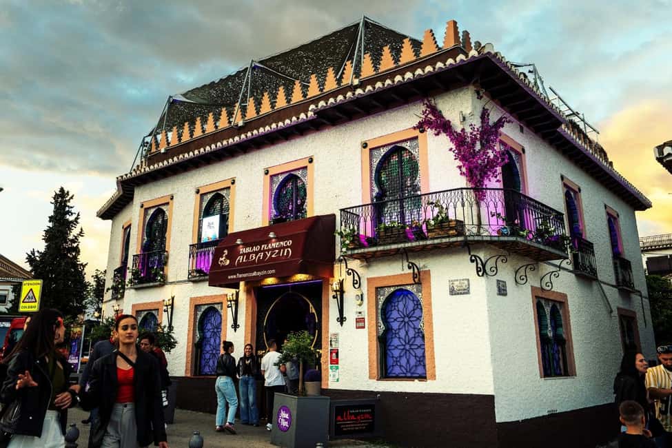 Granada: Flamenco Show at Tablao Flamenco Albayzín - Who should book this flamenco show