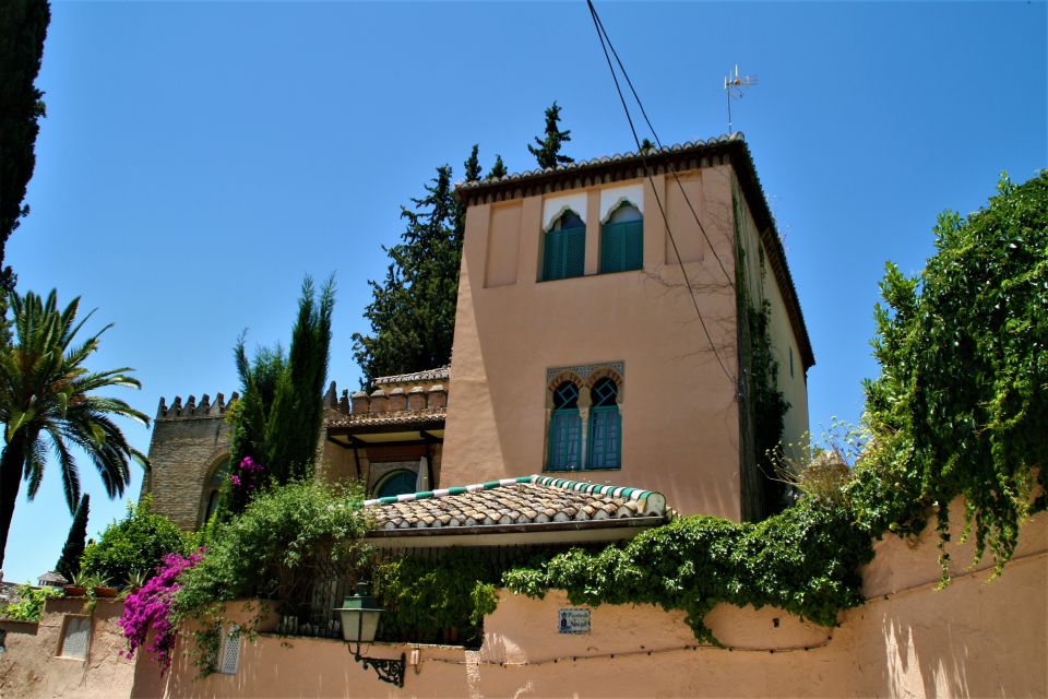Granada: Gardens of Carmenes Guided Tour - Stop 3: Casa Museo Max Moreau (and why it feels personal)