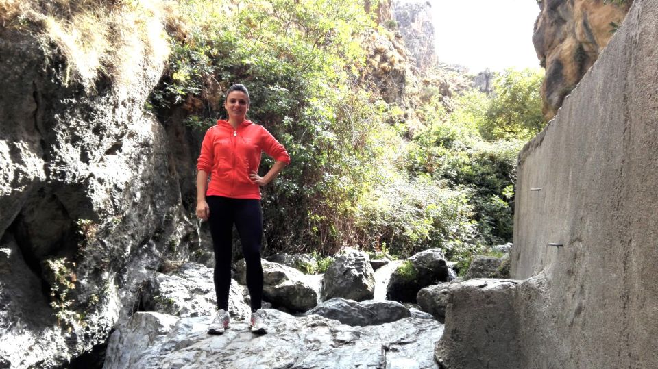 Granada: Guided Day Hike in Los Cahorros de Monachil - A 4–5 Hour Escape From Granada To Monachil