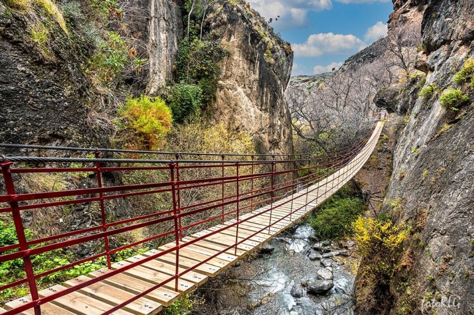 Granada: Guided Day Hike in Los Cahorros de Monachil - Las Palomas Tunnel: The Narrow Passage That Changes The Air
