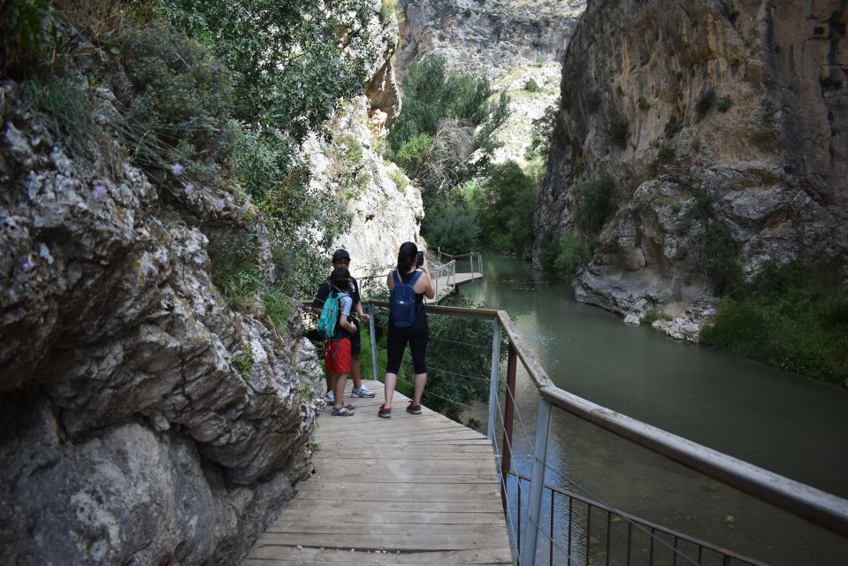 Granada: Hiking along the Gollizno route - The panoramic staircase, cave paintings area, and La Corcuela fountain reset