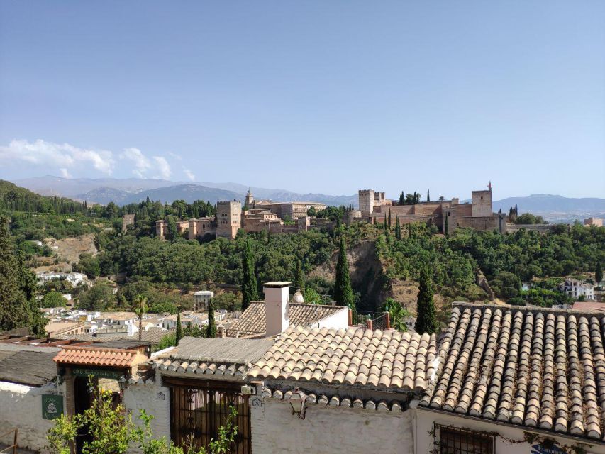 Granada: Historical City Center Guided Segway Tour - FAQ