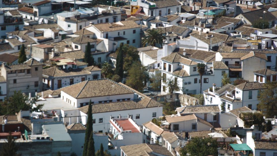 Granada: Historical City Center Guided Segway Tour - Practical tips to make your Segway day go smoothly