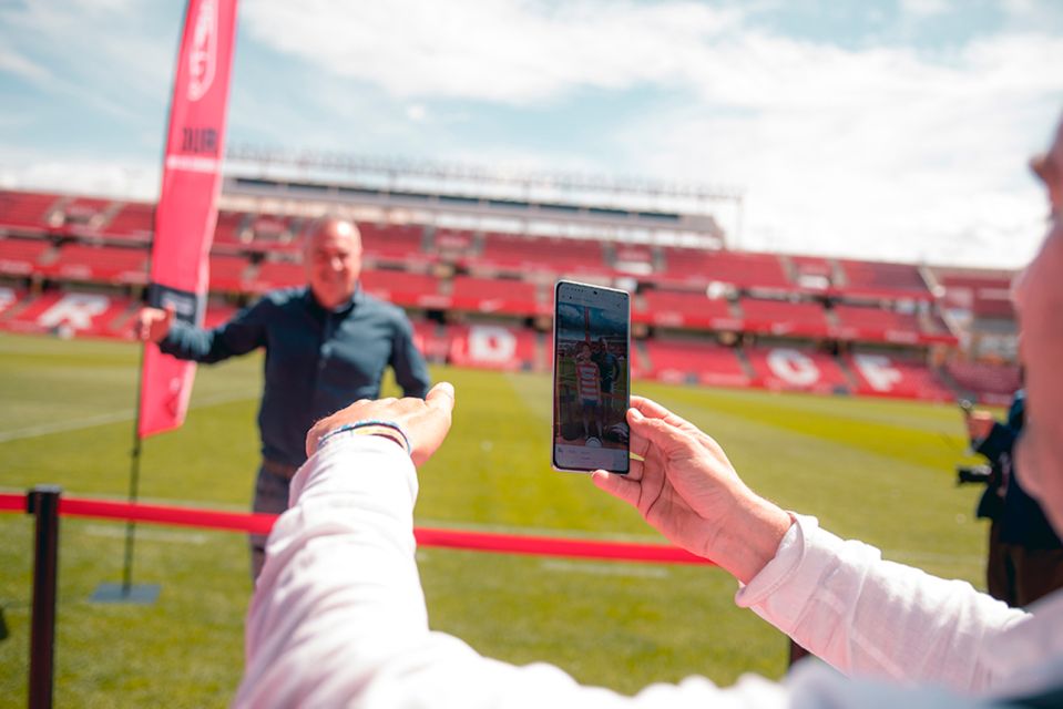 Granada: Los Cármenes Stadium Guided Interactive Tour - Pitchside and 360° Experience: Seeing Football From the Right Angle