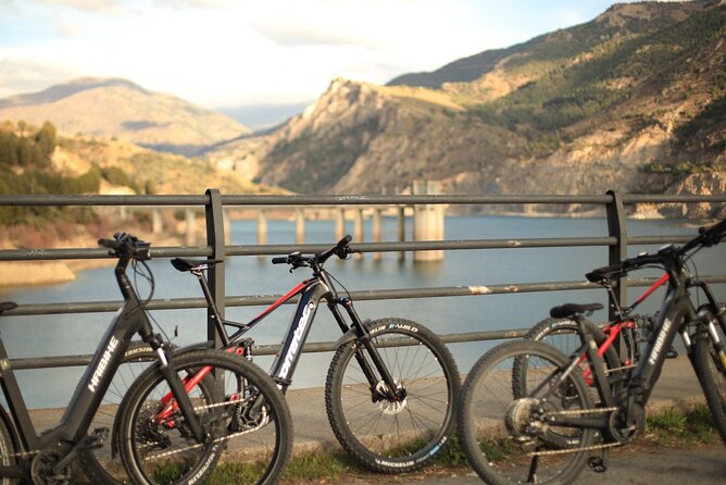 Granada: Nature, Wildlife and Authentic Villages E-bike Tour - Guejar Sierra: village pause and a different kind of Spain