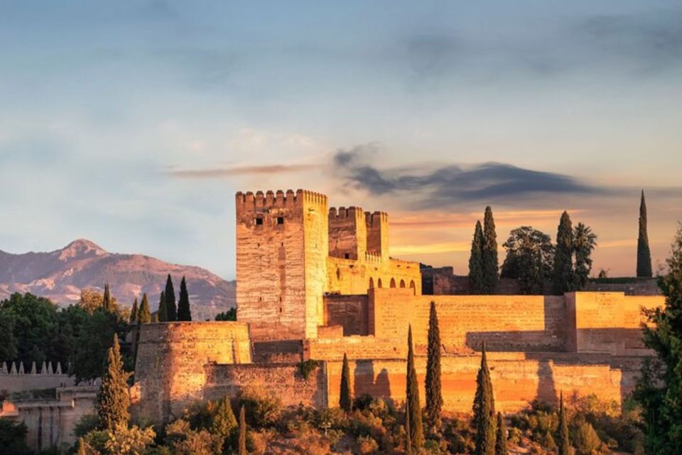 Granada: Private custom tour with a local guide - Key Things You’ll Notice Right Away