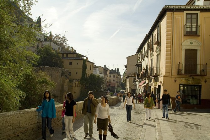 Granada Private Walking Tour with Cathedral & Royal Chapel - Royal Chapel of Granada (Capilla Real): flamboyant Gothic meets royal burial