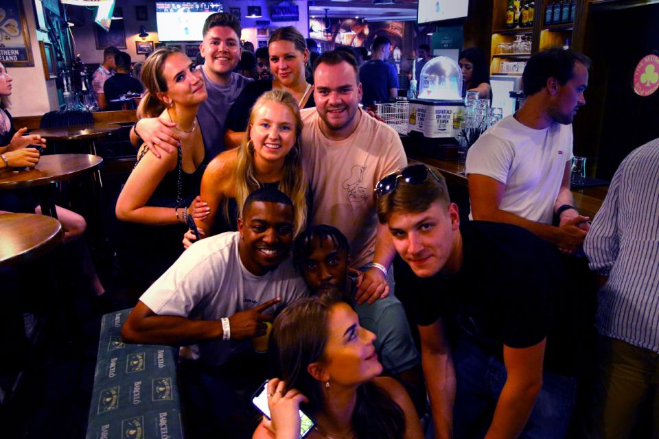 Granada: Pubs & Clubs Crawl with Drinks & Club Entry Ticket - Drinks included: what you’re actually paying for