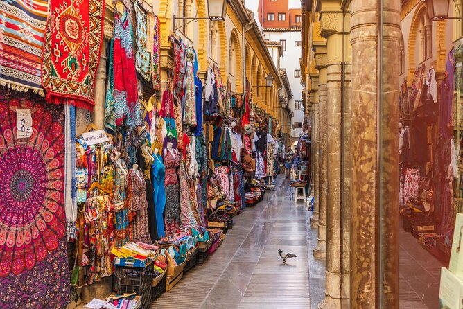 Granada Scavenger Hunt and Sights Self-Guided Tour - Corral del Carbón: Turning a Quick Stop into a Real Moment