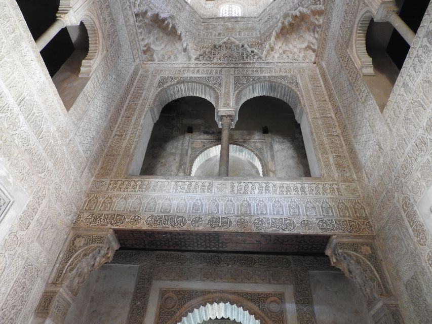 Granada: Sunset Legends of the Alhambra Guided Tour - Puerta del Vino and Cuesta del Rey Chico: Where Legends Feel Like Directions