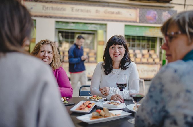 Granada Tapas and wine tour! - What you actually eat: 6 tapas and 4 drinks per person