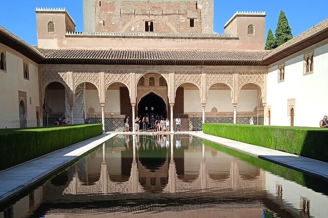 Granada, Visit Alhambra with Nasrid palaces, gardens and Alcazaba - Why this 3-hour Alhambra tour feels like the right Granada plan