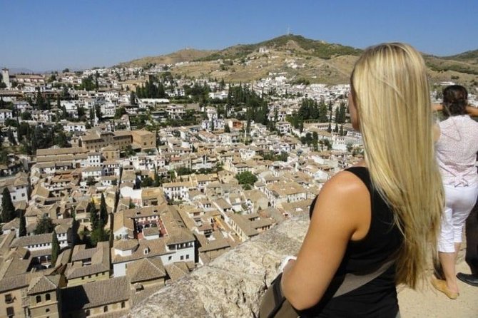 Granada Walking Tour: Albaicin and Sacromonte Quarters - Mirador de San Nicolás: the Alhambra view that never gets old