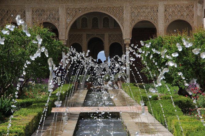 Group tour: the Alhambra of Granada - Price of $115.19: when it feels like value