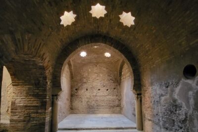 Half-Day Tour of Jaen, Cathedral, Jewish Quarter and Arab Baths - Fuente de los Caños and Rostro Street: the Jewish Quarter starts with a fountain